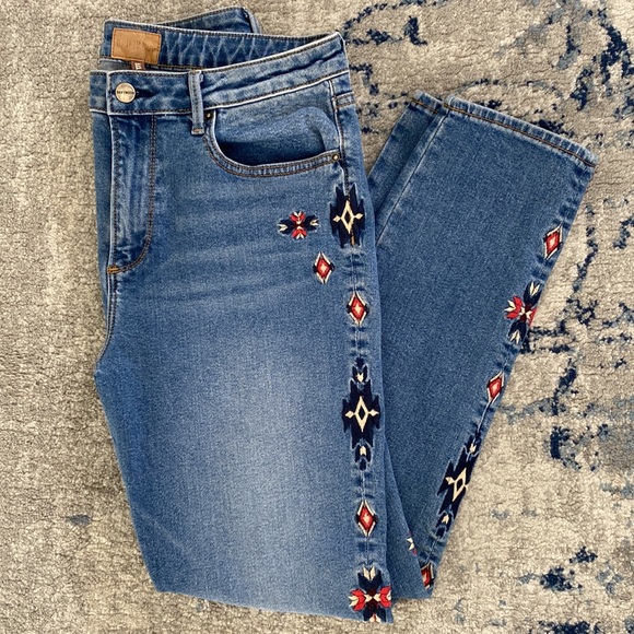 DRIFTWOOD Denim - Driftwood embroidered high rise jeans in the style Giselle SIZE 29
